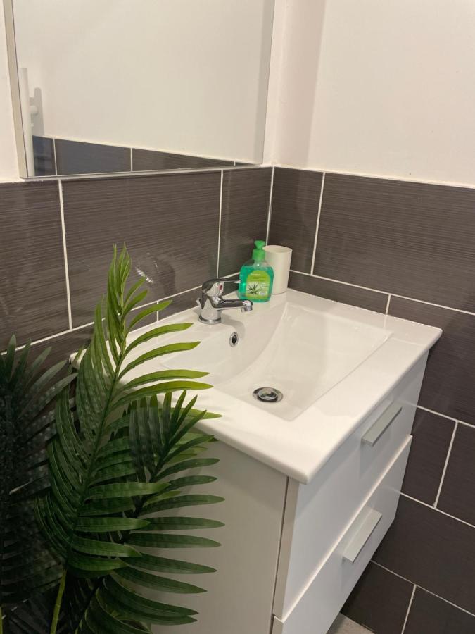 Le Petit Bois Leilighet Nantes Eksteriør bilde
